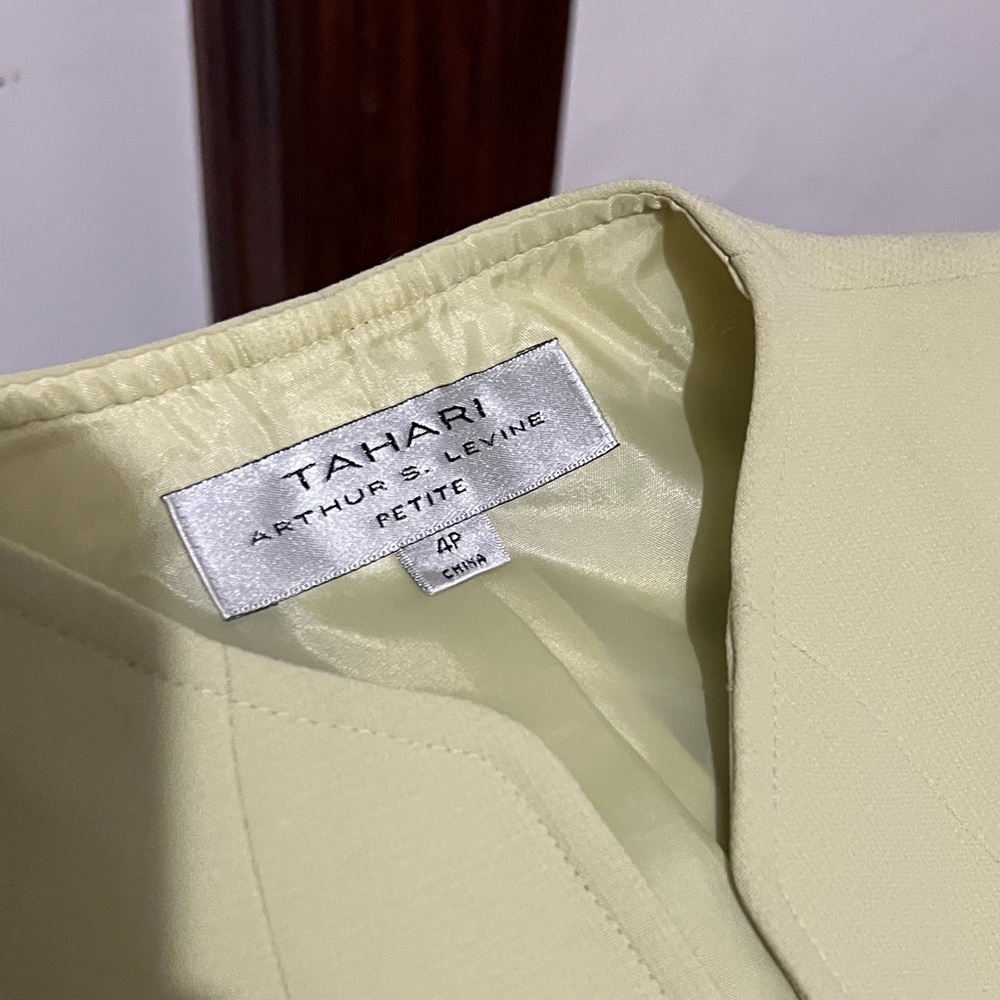 Tahari Petite Light lime Blazer